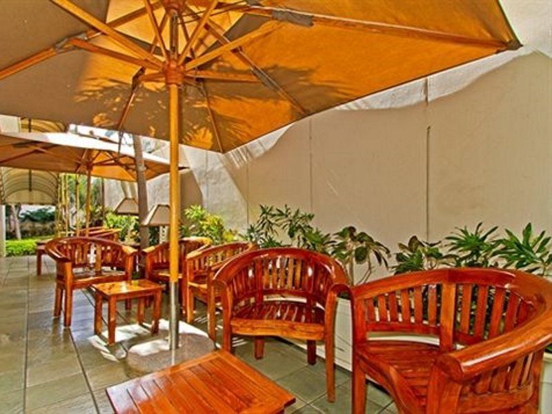 Hotel Equus Honolulu Zewnętrze zdjęcie