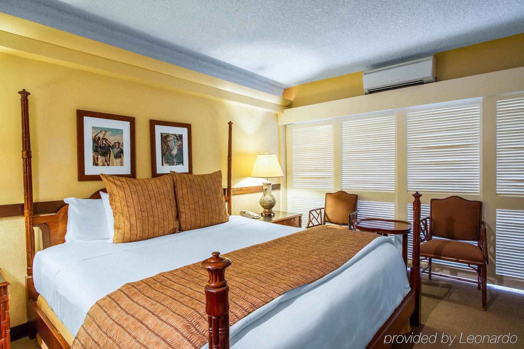 Hotel Equus Honolulu Zewnętrze zdjęcie