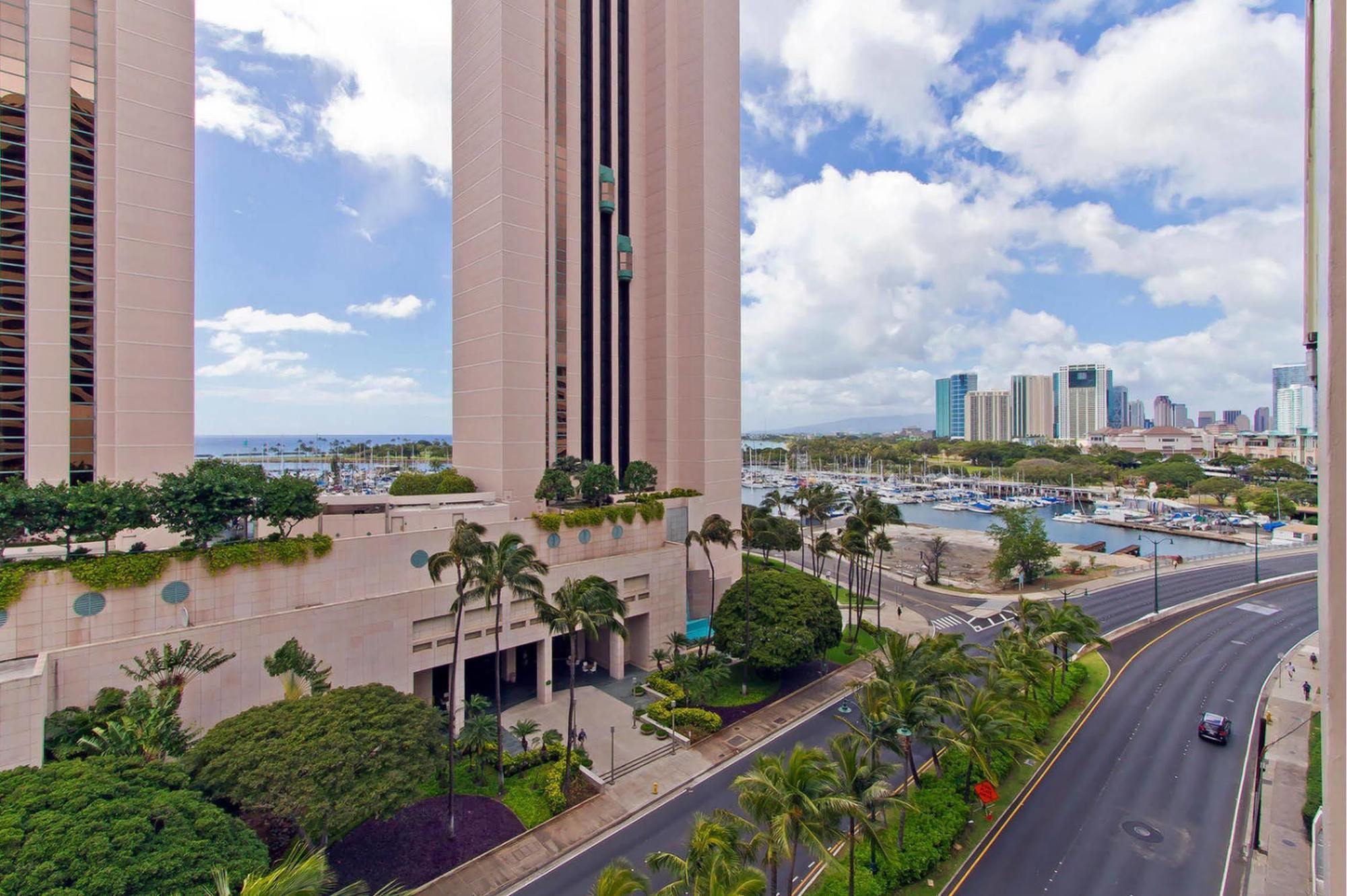 Hotel Equus Honolulu Zewnętrze zdjęcie