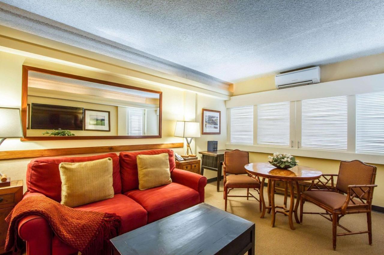 Hotel Equus Honolulu Zewnętrze zdjęcie