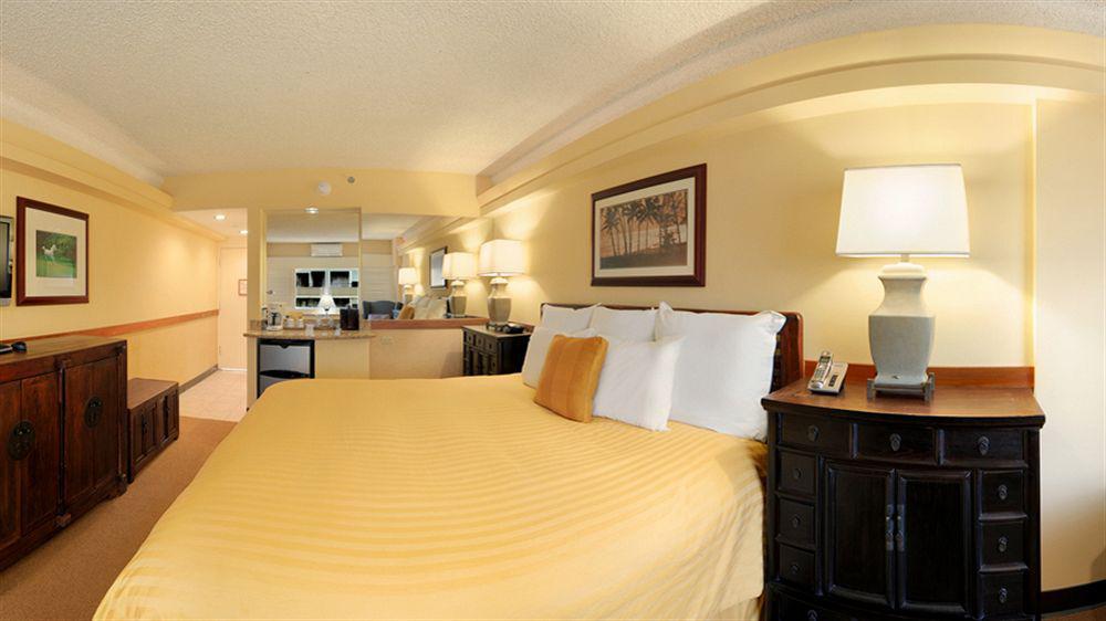 Hotel Equus Honolulu Zewnętrze zdjęcie